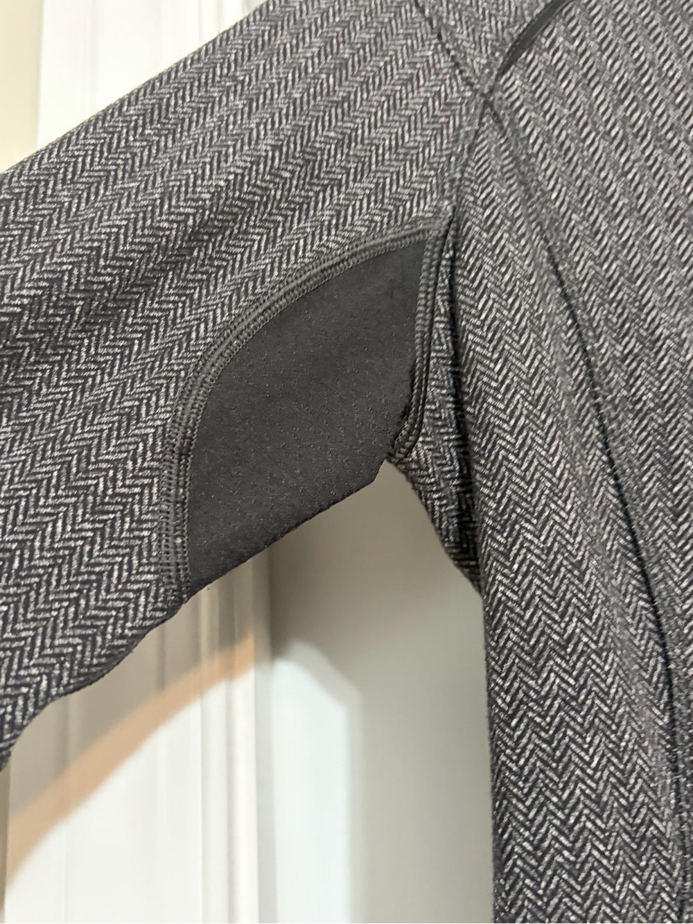 Lululemon Think Fast Pullover Herringbone - Picture 4 of 9